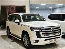 تويوتا لاندكروزر